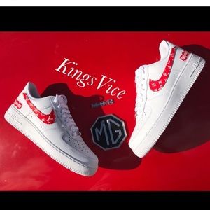 Meet your Posher, Demi